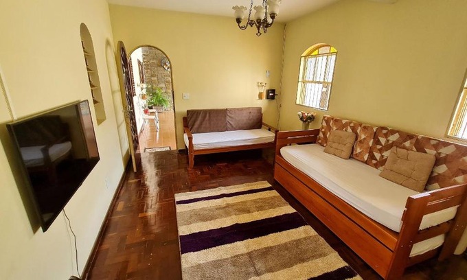 Itapoa House | Casa espaçosa e confortável na região da Pampulha