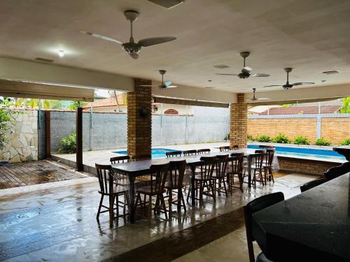 Balneario Mogiano House | Casa espaçosa no Morada da Praia!