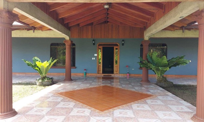 Puerto Jimenez Other | Casa familiar en la zona de Puerto Jiménez cerca de playas y Parque Corcovado.