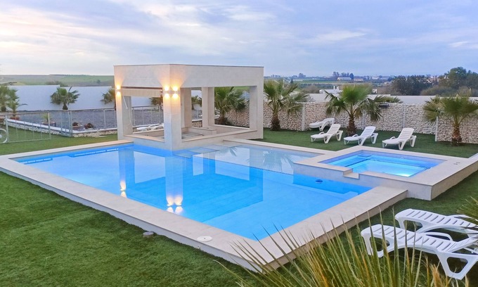 Fuentes de Andalucia Cottage | Casa Fertonia