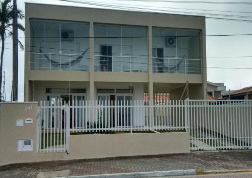 Centro House | CASA - FRENTE PARA O MAR
