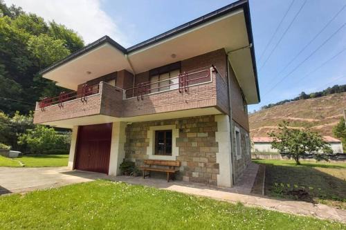 Valle de Cabuerniga House | Casa Fresneda