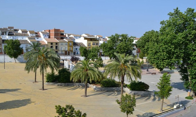 Rute House | Casa fresno Traditional 3 Bedroom Townhouse In Rute Away From It All