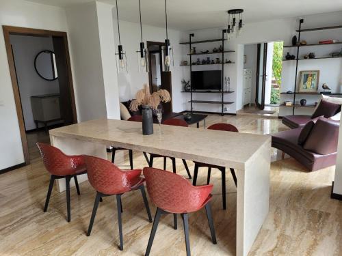 Simeria House | Casa Garda