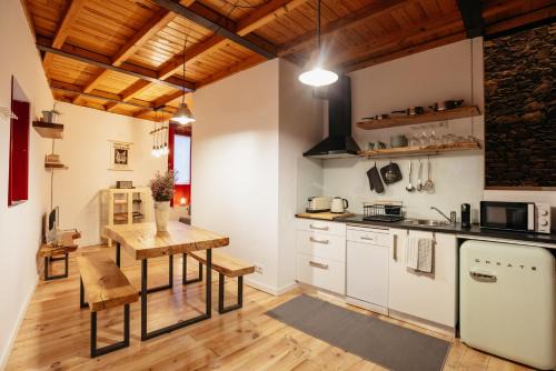 Sabugal e Aldeia de Santo Antonio House | Casa Gaveto