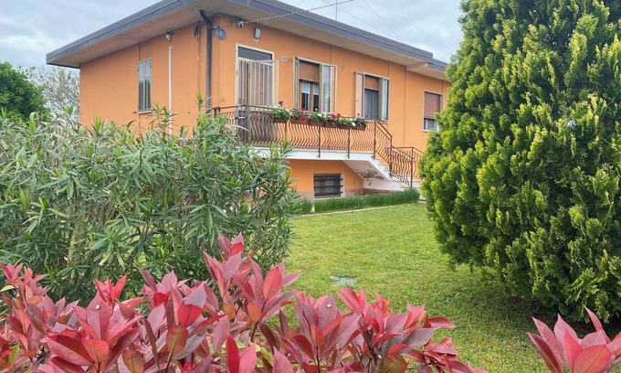 Rosolina Apartment | Casa Giorgia is located in Rosolina, a municipality in the Po Delta Natural Park.