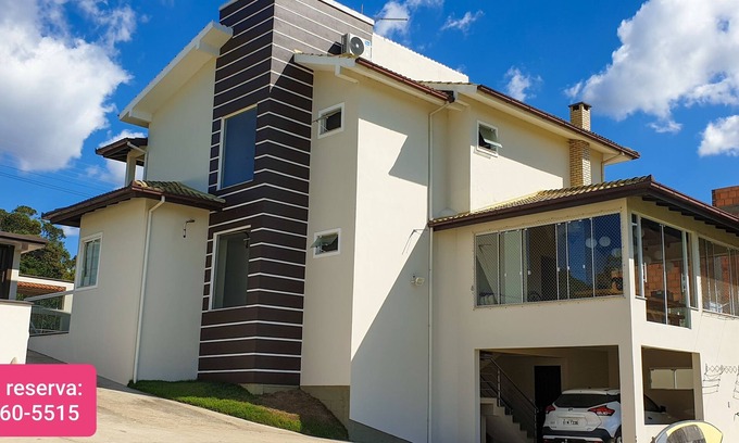 Praia do Rosa House | Casa Grande e Nova na Praia do Rosa Para até 16 Pessoas