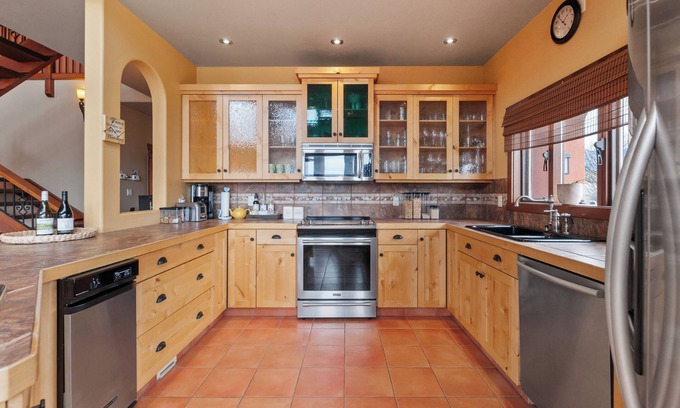 Okanagan-Similkameen House | Casa Grande Inn