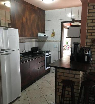 Morrinhos House | Casa Grande, próxima a praia com Jacuzzi!