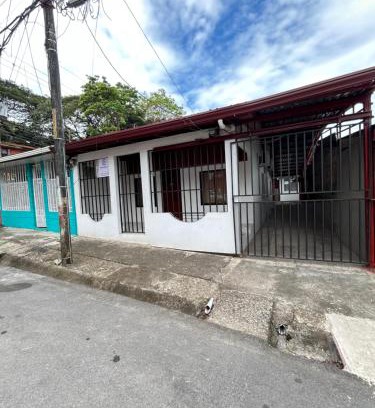 Pajaro Azul House | Casa Guana