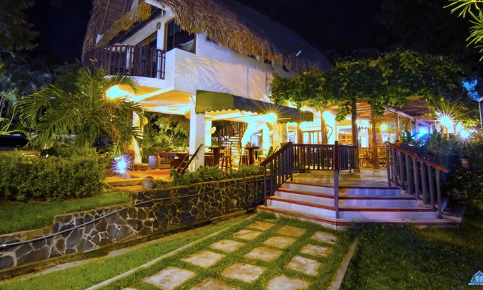 El Farallon del Chiru Hotel | Casa Guardia Panama