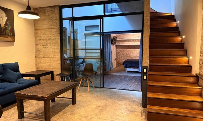 Colonia San Antonio House | Casa Hoja Azul