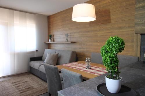 Dosso Veronza Apartment | CASA IBEX - Agenzia Dolomiti Affitti