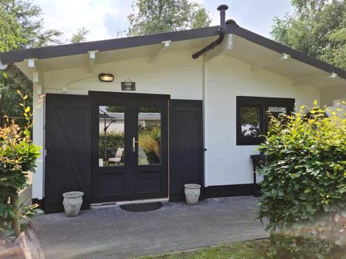 Schoonebeek Ski Chalet | Casa Ibiza is vakantie in Drenthe