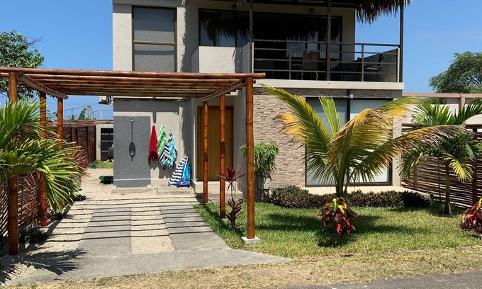 Manglaralto House | Casa Ideal Villa 12 Ocean View Hill