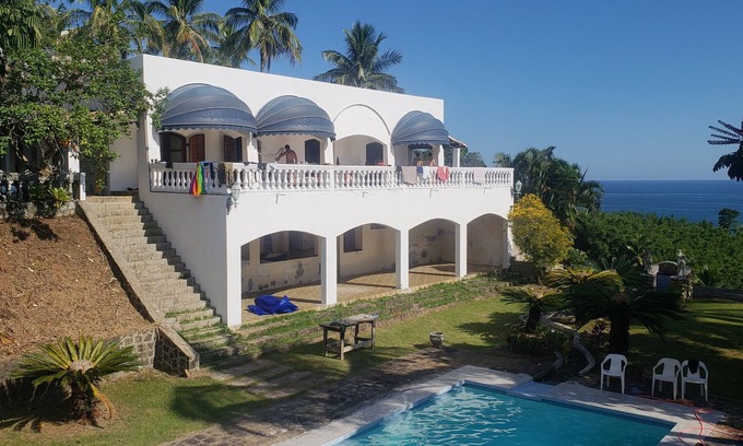 Borrifos House | Casa Ilhabela Sea Front-South Island - Near Curral Beach