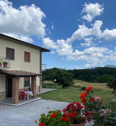 Longone Sabino House | Casa in campagna - L'OSTERIA