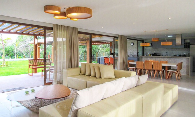 Itacimirim House | Casa incrível c piscina e lazer, Praia do Forte/BA