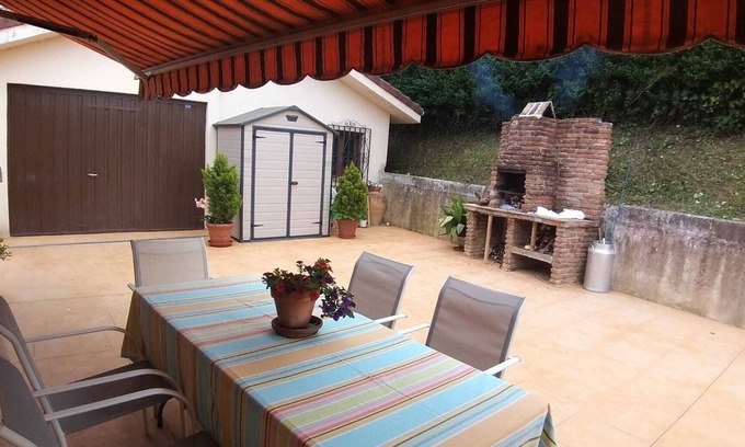Villaescusa Ski Chalet | Casa Independiente CON Piscina Y Barbacoa Junto A Parque DE Cabarceno