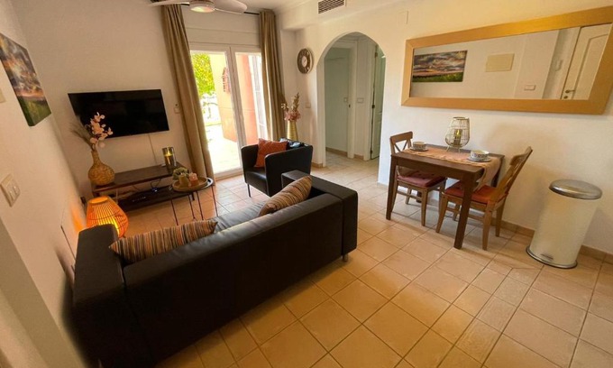 Caserio Los Tarquinos Apartment | Casa Isabel, with a shared pool