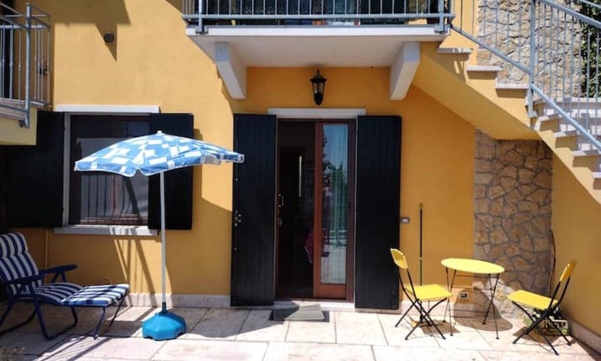 Erbezzo Apartment | Casa Isabella II, Trilocale in Erbezzo