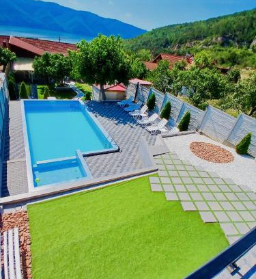 Svinita House | Casa Iulian