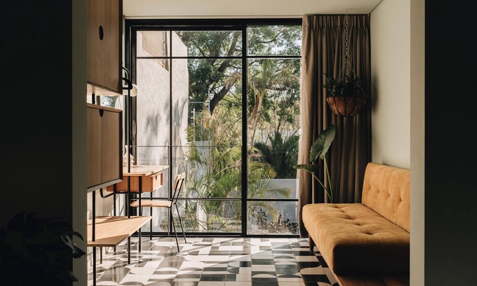 Chapalita House | Casa Ixaya by Barrio Mexico