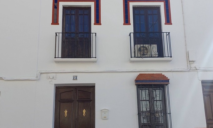 Sierra de Yeguas Cottage | Casa Jaro en el Centro del Pueblo