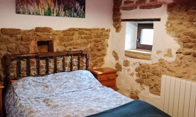 Loporzano Cottage | Casa Jerónimo Espectacular Casa de Piedra en Plena Sierra dé Guara