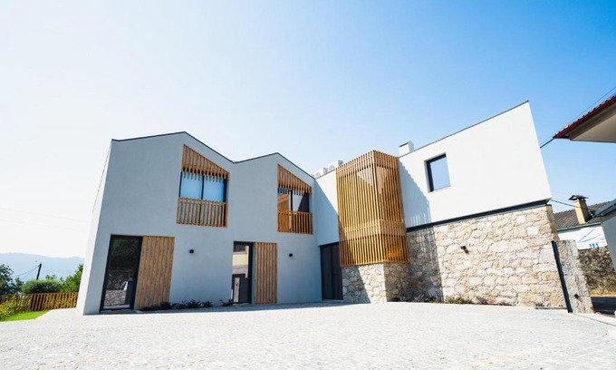 Refoios do Lima House | Casa João Eusébio 3