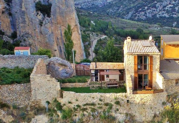 Abella de la Conca House | Casa Jou