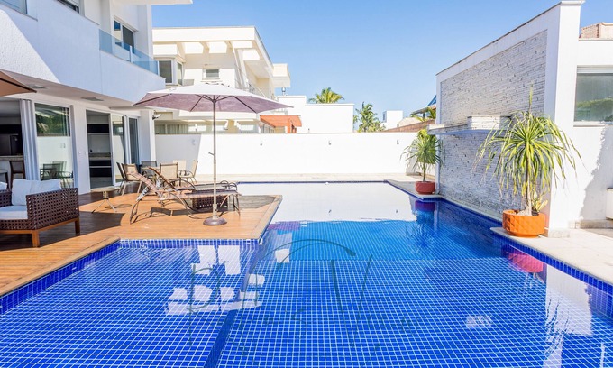 Jurere Internacional House | Casa Jurerê Internacional- 6 Suites near the beach.