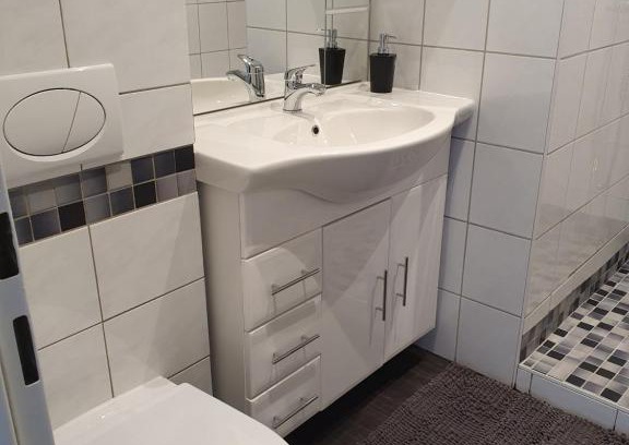 Halle Apartment | Casa Künske