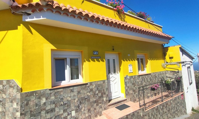 Cueva del Viento Apartment | Casa Kores - výhled na oceán & klid v Icodu