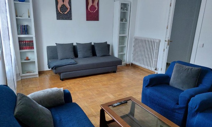 Murieta Apartment | Casa Korrontxas