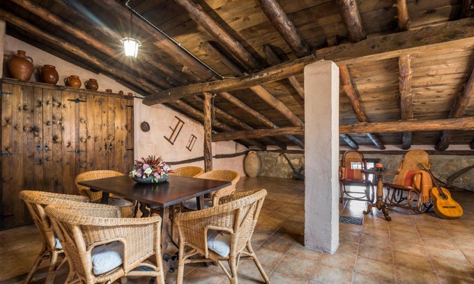 Royuela House | Casa La Carpintera