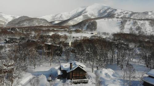 Niseko Ski Chalet | Casa La Mount by Elite Havens