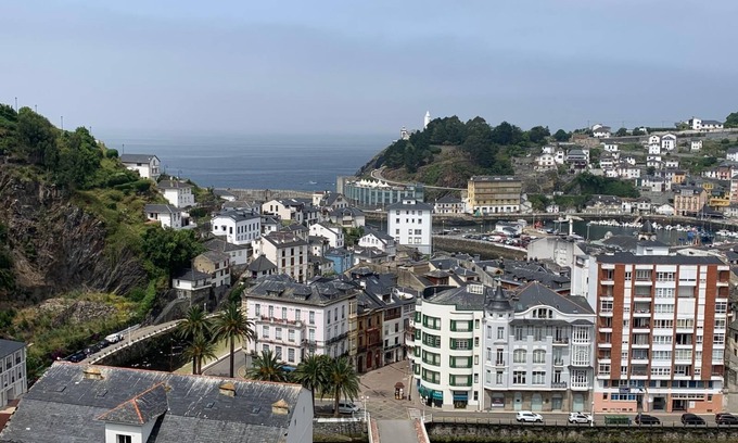 Luarca Apartment | Casa La Peña (beautiful views of Luarca)