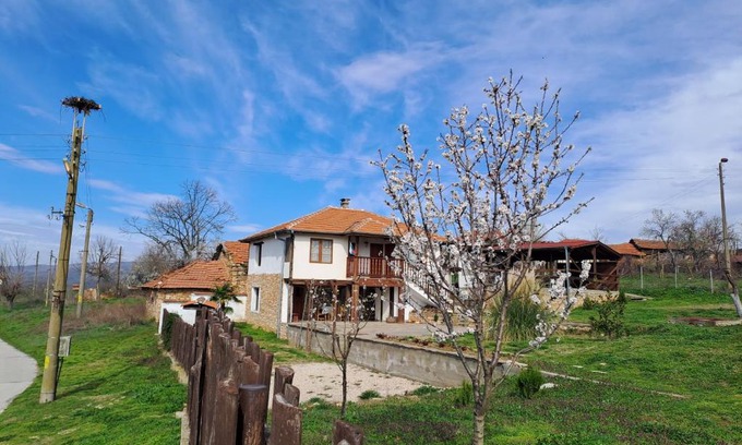 Ivaylovgrad House | Casa Lambuh