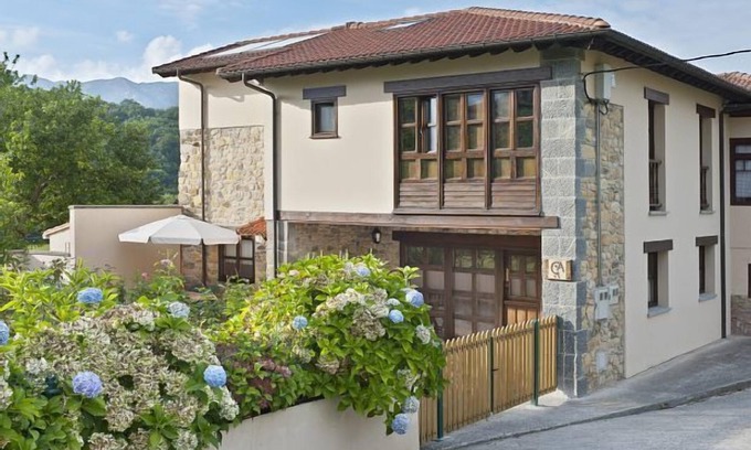 Villar de Huergo Cottage | Casa Larrionda 31 for 4 people