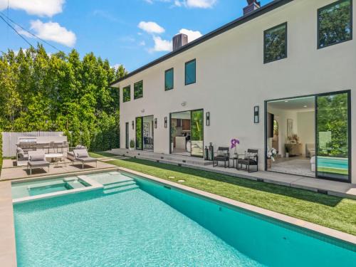 Encino Apartment | Casa Leona