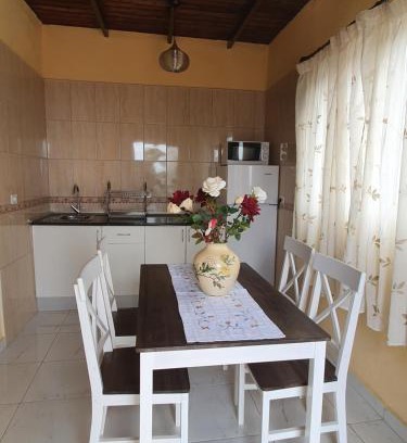 El Madronal House | Casa Leyla