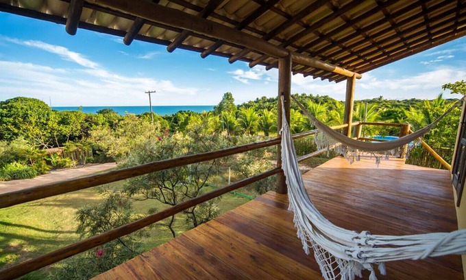 Curuipe House | Casa Linda com terraço, Wifi e uma Vista Incrível!