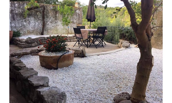 La Carroja Cottage | CASA LOLA: Nature, Mountains And Village Shared Swimming Pool