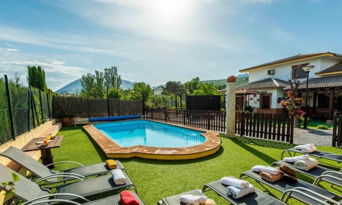 Villanueva del Trabuco Villa | Casa Los Frailecillos Villanueva del Trabuco by Ruralidays