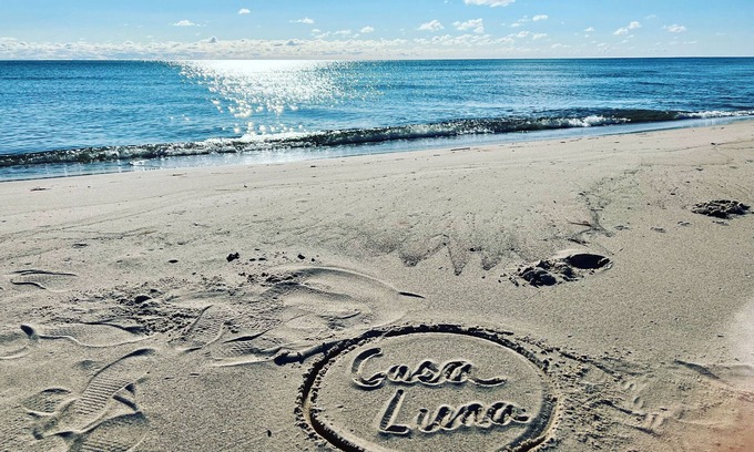 Oscoda Cottage | Casa Luna Beach House - Sugar Sand + Moonlit Views