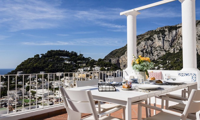 Tiberio Apartment | Casa Luna Caprese - Capri Center