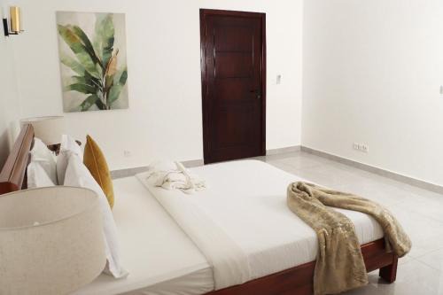 Pointe-Noire Villa | Casa Luna - Villa Mango
