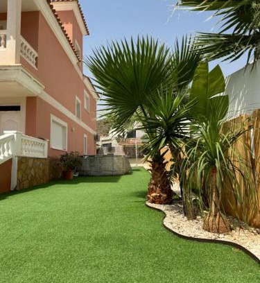 Calabardina House | Casa Luz De Alba