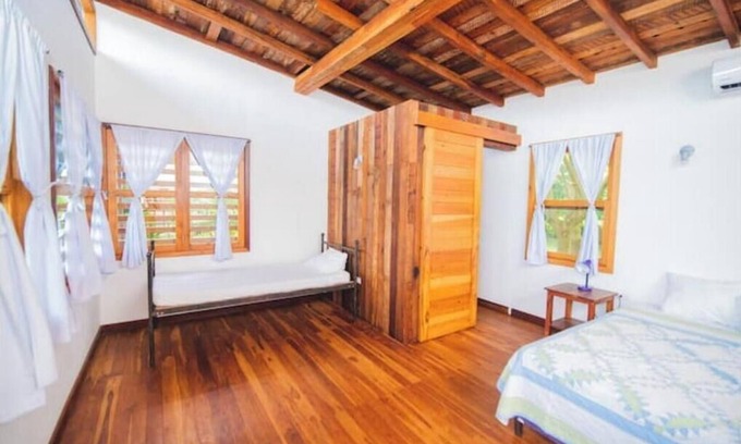Aserradores House | Casa Madera